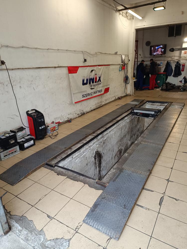 BDSTEEL munkák - lakatosmunkák, lépcsőépítés, fémszerkezetek