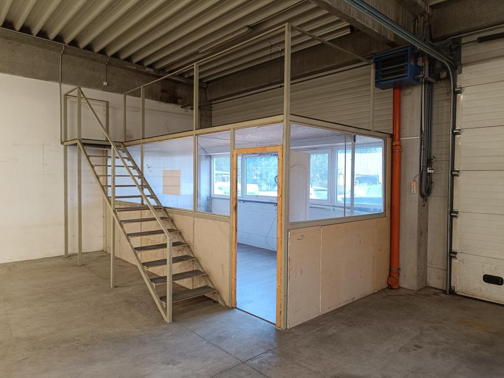 BDSTEEL munkák - lakatosmunkák, lépcsőépítés, fémszerkezetek