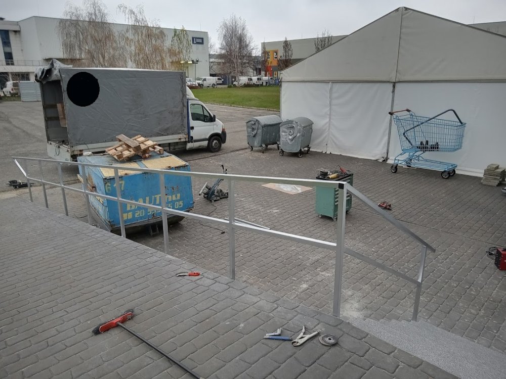 BDSTEEL munkák - lakatosmunkák, lépcsőépítés, fémszerkezetek