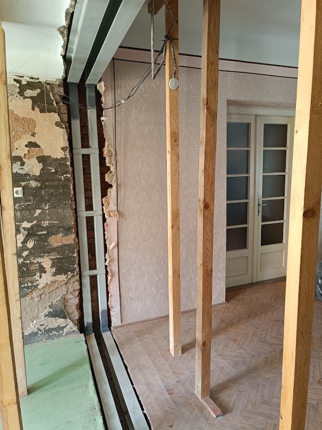 BDSTEEL munkák - lakatosmunkák, lépcsőépítés, fémszerkezetek